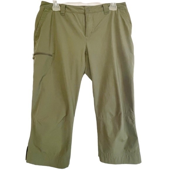 Gander Mtn. Green Outdoor Crop Pants - Picture 1 of 13